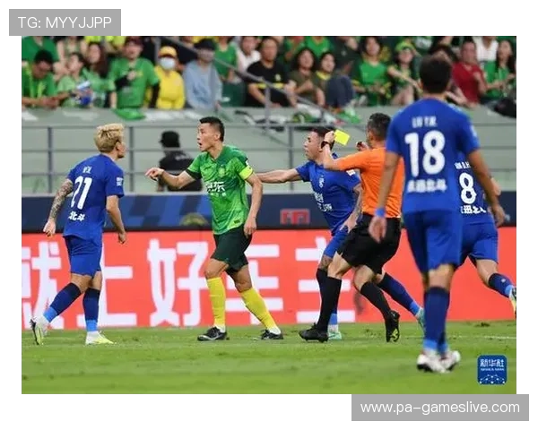 北京国安为于大宝举行退役仪式 球迷深情告别共诉热爱之情 北京国安为于大宝举行退役仪式 球迷深情告别共诉热爱之情